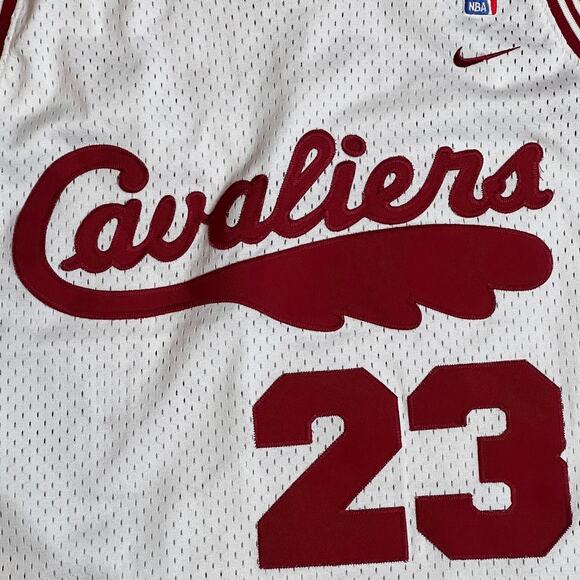 Nike LeBron James Cavaliers #23 Jersey White XL NBA Basketball - Picture 6 of 16